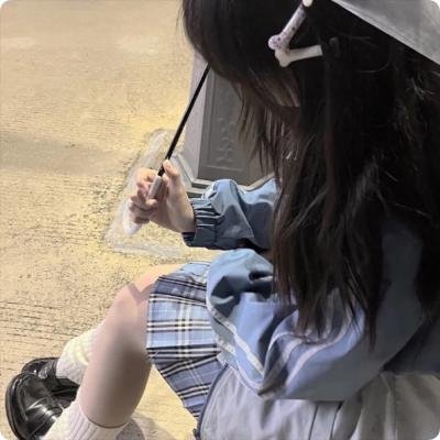 龙纹身的女鬼入镜
